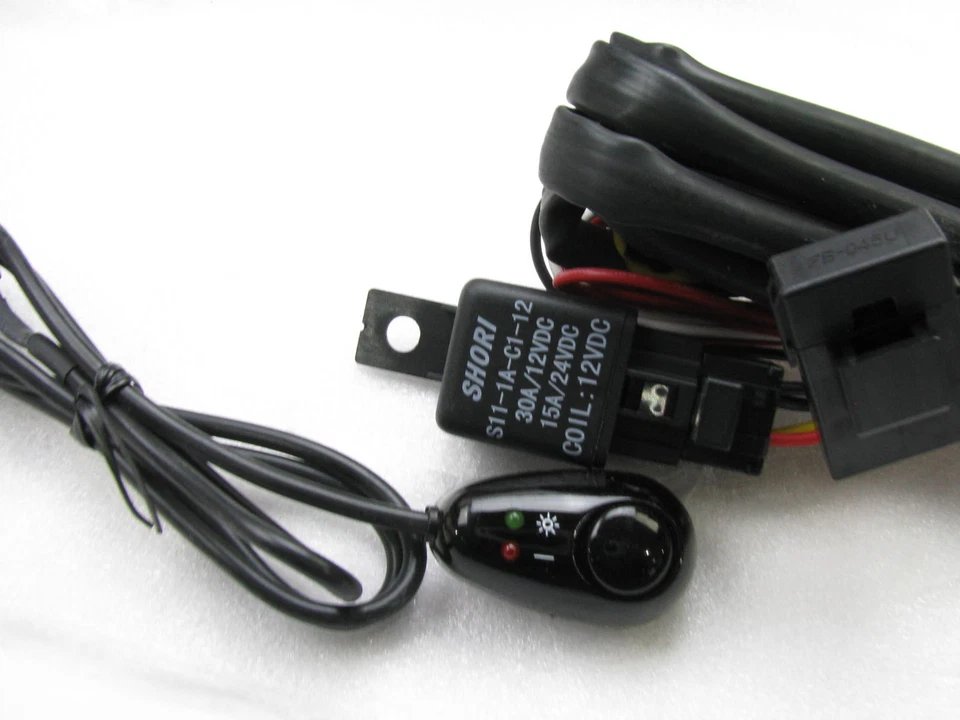 烟熏镜头左右雾灯套件 2005 - 08 丰田卡罗拉,02-04 凯美瑞 — 第 4/4 张图片