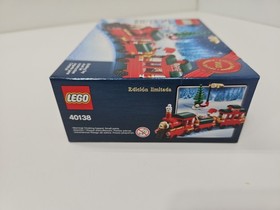 LEGO Limited Edition 2015 Holiday Set Christmas Train