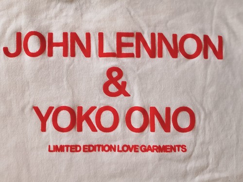 ZARA Edizione Limitata - Maglietta John Lennon Yoko Ono Kissing Taglia Large. Nuovo senza etichette - Foto 6 di 8