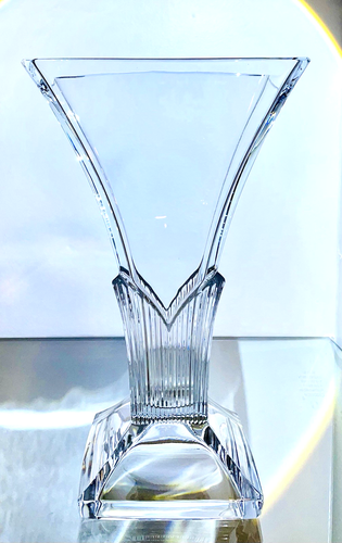 Mikasa Crystal Clematis Pattern 11" Tall Cut Vase Flaired Ribbed Art Deco Heavy - Picture 1 of 14