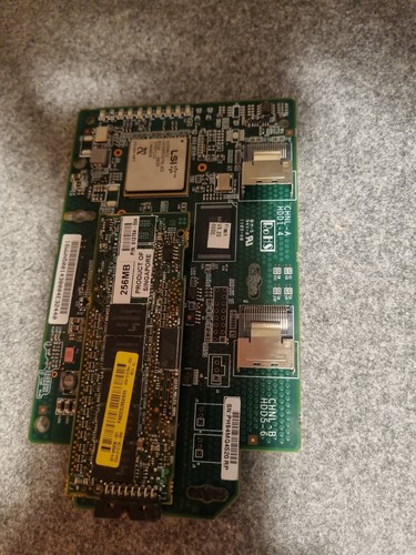 Manette RAID LSI avec 256 Mo de cache - HP 498656-B21 / PCA PN: 398656-001