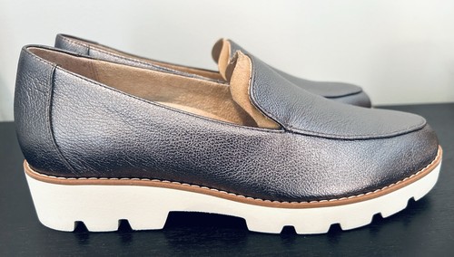 NWOB Vionic Women's Kensley Loafers 7.5 Pewter/Silver - Picture 2 of 11