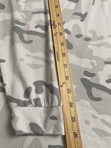 Bad Berdie 1/4 Zip Performance Shirt Men’s Size XL Snow Camo - Picture 11 of 11