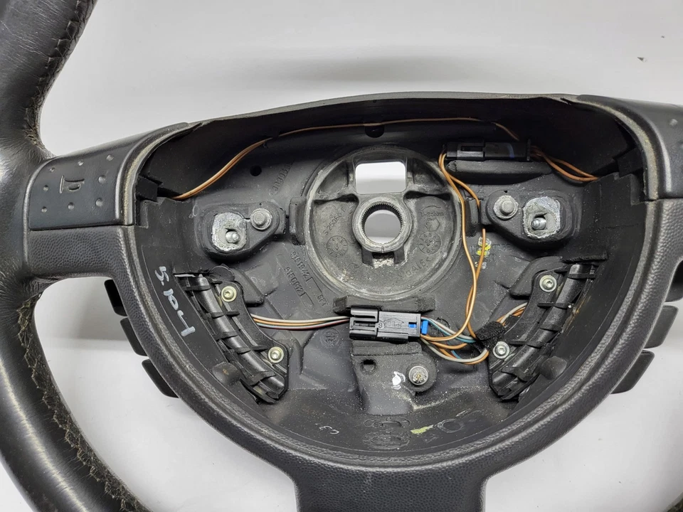 Opel Corsa C - Lenkrad mit Airbag Airbaglenkrad Multifunktion 9191942 (33) - Bild 3 von 4