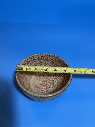 Art Pottery Deep Bowl Crème with Rust/Red Ceramic Stoneware Made In Japan - Picture 8 of 22