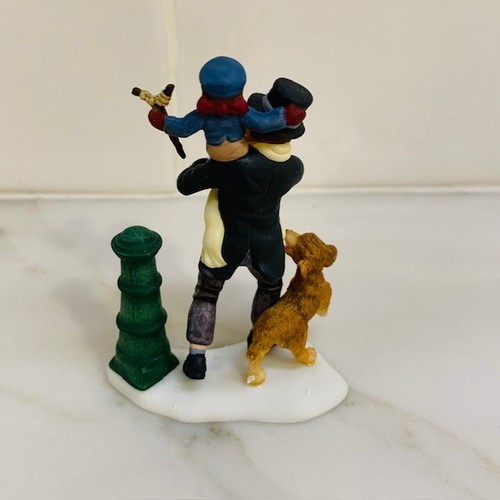 Dept 56 Dickens' BOB CRATCHIT AND TINY TIM A Christmas Carol #58537 - Picture 3 of 4