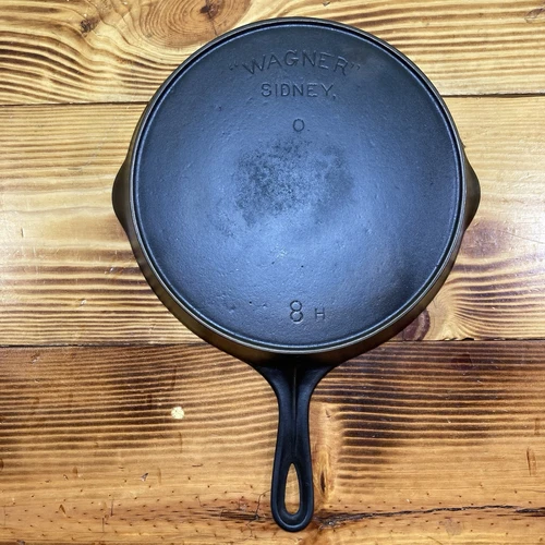 Antique Wagner Sidney-O #8 arch Logo Cast Iron Skillet Restored Seasoned