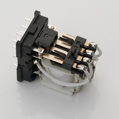 Marantz 4000 4100 4140 4430 Lautsprecher Relais / Speaker Relay - 第 3/4 張圖片
