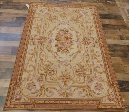 4'x6' Stunning French Floral Aubusson DES hand knotted wool Needlepoint area rug - Picture 4 of 8