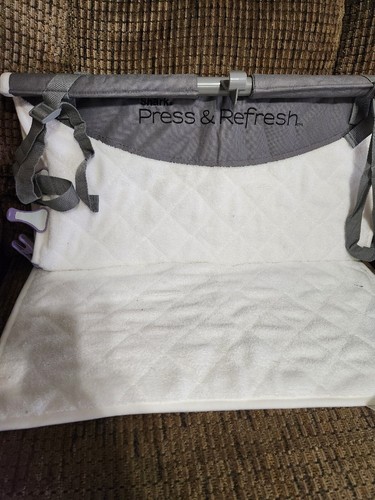 Shark Press and Refresh Garment Steamer Wrinkle Eraser Steam Clothing Iron Works - Picture 19 of 21