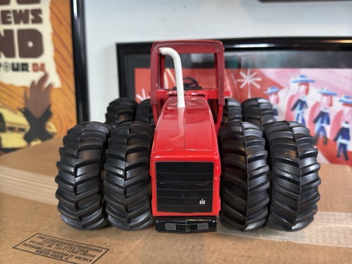 Vintage ERTL International Tractor 7488 SPECIAL Dealer Edition 1/16 with DUALS - Picture 3 of 8