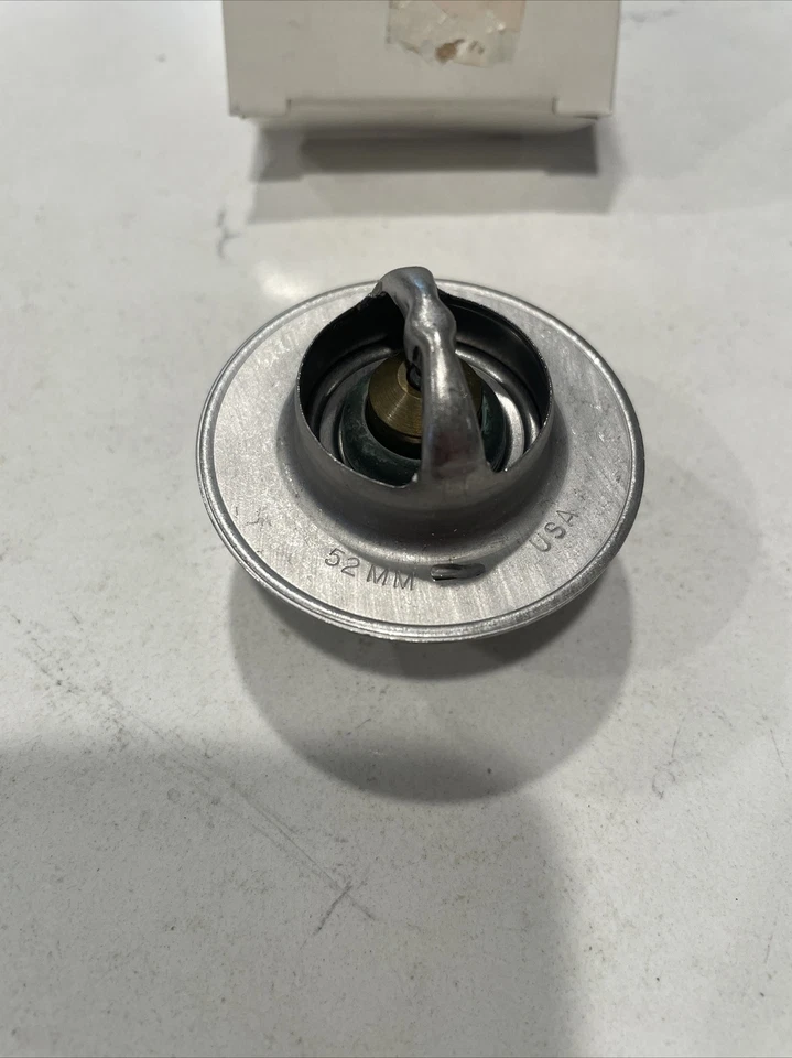 Nuevo termostato de refrigerante AcDelco 12322143 Ford Courier 1972-82 Foto 2 de 4