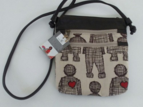 Bolso de hombro de tela grande anudado beige marrón muñeca de amor Chambray con motivo rojo corazón - Imagen 4 de 10