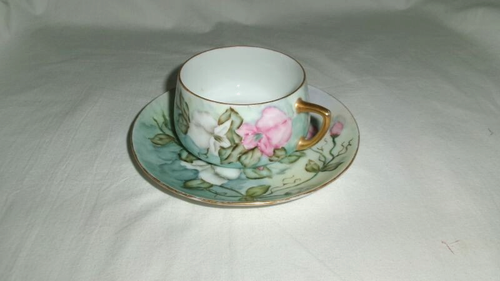 VTG RS PRUSSIA? SILESIA BLUE W HANDPAINTED PINK WHITE ROSES CHINA CUP & SAUCER
