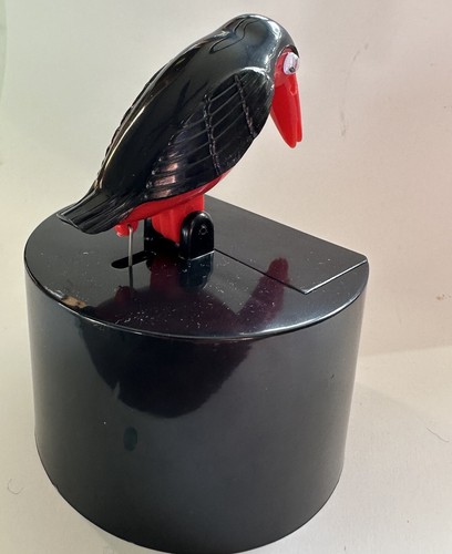 Vintage 1998 Toothpick Bird Holder By Accoutrements Plastic Bird In Original Box - Picture 7 of 22