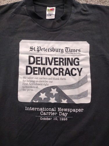 VTG Delivering Democracy 1998 St Petersburg Times T Shirt SZ L Natl Carrier Day - Picture 2 of 7