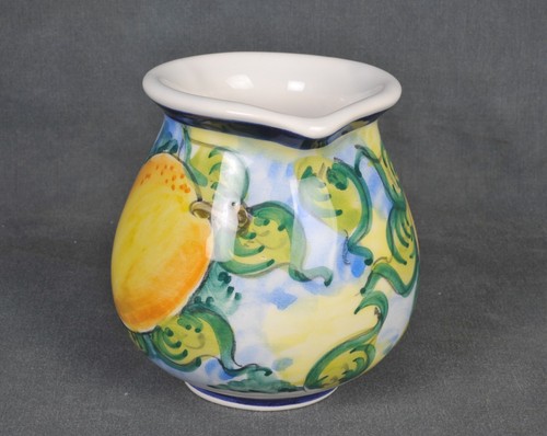 VTG Skyros Creamer Lemon/Leaves Handpainted Lt Blue Yellow Green Made in Greece - Picture 2 of 6