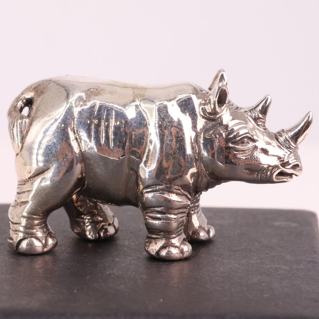 925 Sterling Silver RHINO