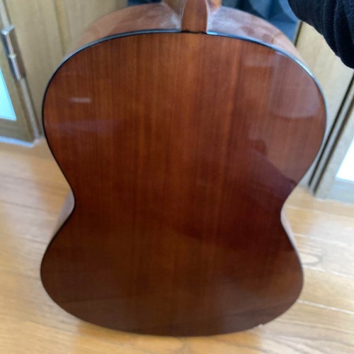 YAMAHA CG101A Acoustic Guitar Natural orange with soft Case Nylon Strings Used - Picture 4 of 8