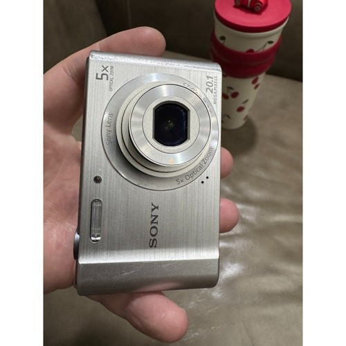 Sony Cyber-shot DSC-W800 Digital Camera 720p HD Video Recording  Blink Detection - Picture 2 of 5