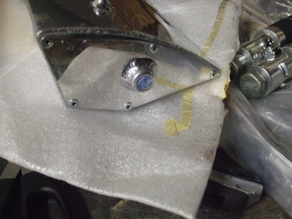 IRONHORSE STALKER/ Y2K SR CARB CANISTER - Imagem 4 de 4