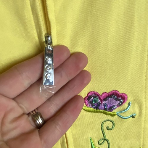 Quacker Factory Size Medium Yellow Full Zip Jacket Embroidered Butterflies - Picture 8 of 9