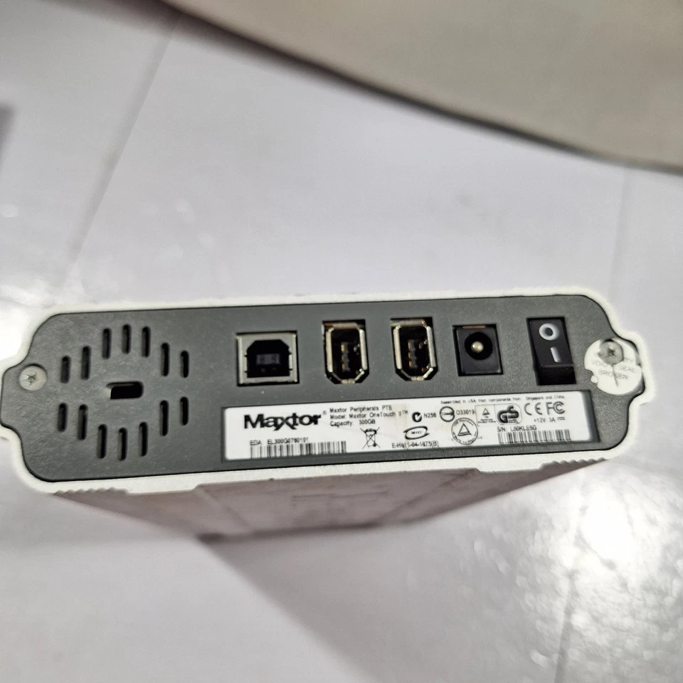 Maxtor one touch ii 300 GB (used)  External Hard Drive  Unit only - Image 2 of 4