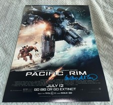 Guillermo Del Toro Signed 12x18 Photo Pacific Rim Guillermo Del Toro Signed 12x18 Photo Pacific Rim