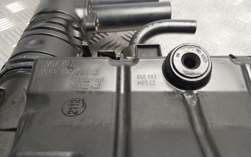AIR CLEANER BOX VOLKSWAGEN PASSAT B8 3G 2016 1.4 PETROL 04E129611 - Picture 4 of 5