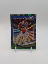 2023-24 Donruss Holo Green Laser Kyrie Irving #48