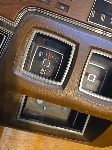 1971-76 Lincoln Continental DASHBOARD W/ SPEEDOMETER CLUSTER + GUAGE BEZEL 0 MI. - Picture 6 of 24