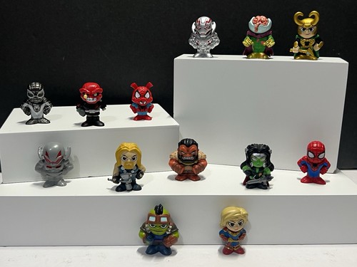Funko Marvel BattleWorld 2020 & 2021 • Series 1 & 2 Lot of 16 Mini Figs & Stands - Picture 12 of 13