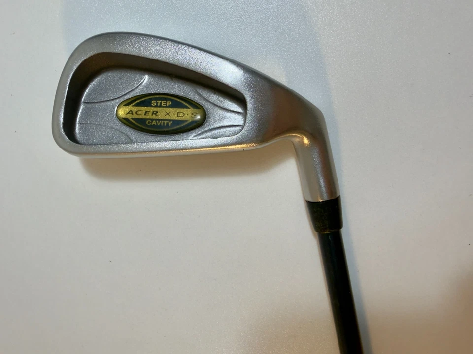 Step Acer XDS Cavity 4 Iron - Graphite Shaft - RH - Image 2 of 4