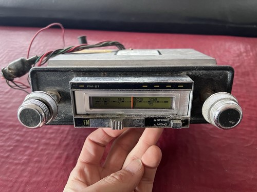 Vtg Indash Radio Dash 1970s 1980s Idi 8 Track Player Axt885 Parts Hot Rod - Picture 1 of 9