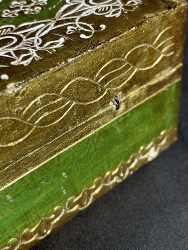 Vintage FLORENTINE Green & Gold Trinket Box With Diamond Pattern Top 1960s - Picture 4 of 8