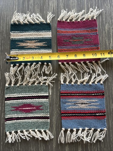 Woven WOOL Rug COASTERS Southwestern Fringed Set of 4 Or Use as Doll Rugs EUC - Bild 3 von 3