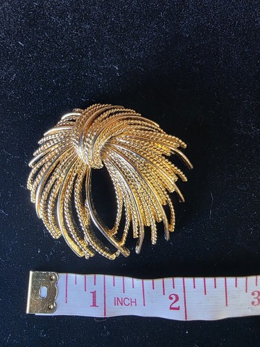 Broche Vintage Monet Tono Dorado 'Mirador' Sun Burst Años 80 - Imagen 10 de 11