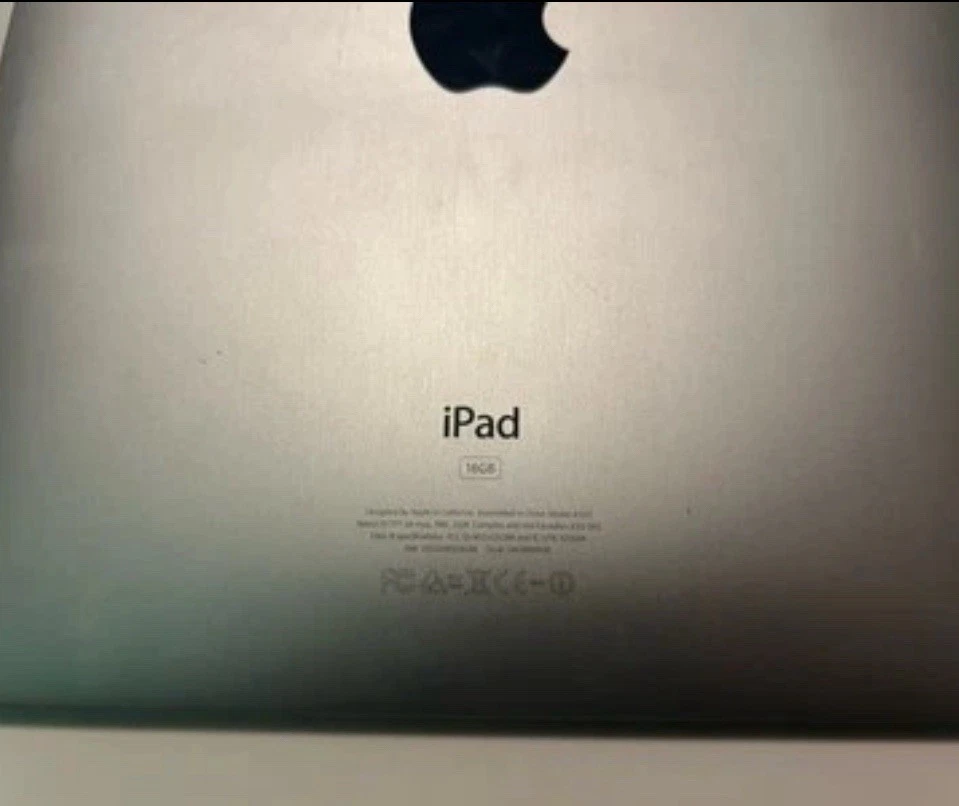 iPad 1 A1337 16Gb WIFI + IPad A1394 + Apple iPhone 3gs - 16GB - ) A1303 - Bild 3 von 4