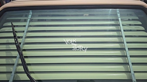 VW Volkswagen Golf Mk1  mk 1 Rear Venetian Blind ( ivory color ) - Picture 5 of 5