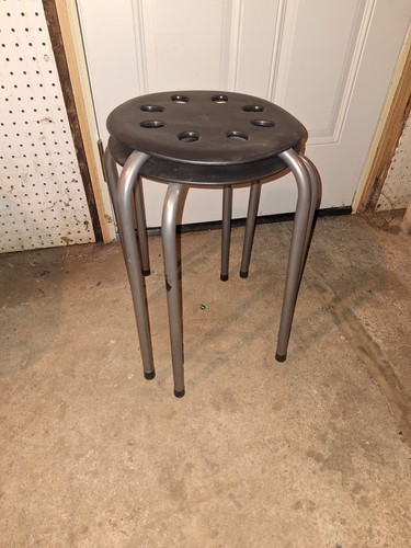 Pair Of 17" X 11.5" Stackable Black Metal Stools - Picture 4 of 10