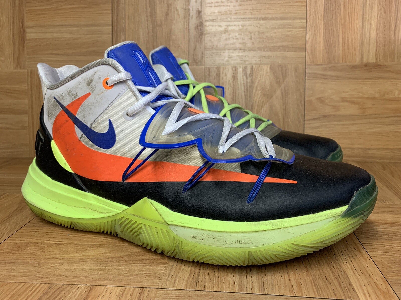 kyrie 5 rare