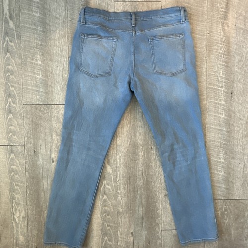 Goodfellow Jeans Men's 38x32 Light Wash Blue Slim Fit Stretch Modern Denim Pants - Picture 8 of 8