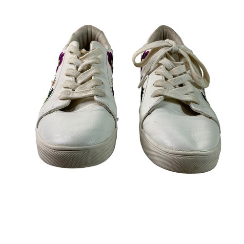 Betsey Johnson Embroidered Floral White Sneakers Women's Size 8.5 Leather Design - Picture 4 of 11