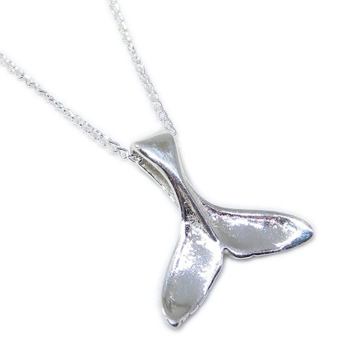 Ciondolo in argento sterling coda di balena su collana a catena fine da 22 polli
