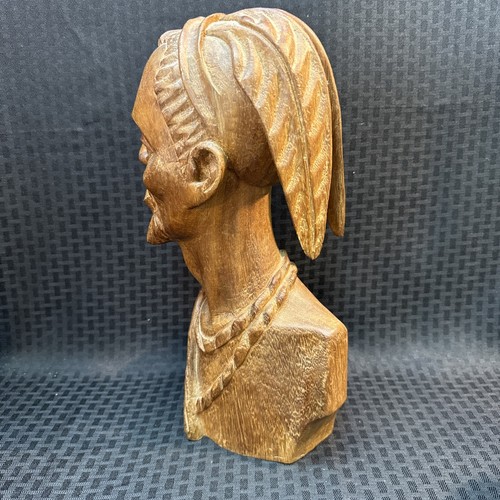 Hand Carved Wooden African Tribal Bushman Signed - Picture 6 of 9
