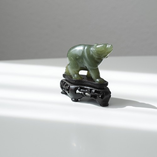 Cute Qing Dynasty Jade Bear Pair – Imperial Green Jade - 7 x 5cm / 2.8 x 2in - Picture 7 of 14