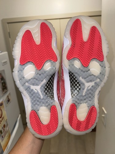Size 9.5W/8M- Jordan 11 Retro Low Pink Snakeskin 2019 NDS With Box Very Clean - Picture 6 of 6