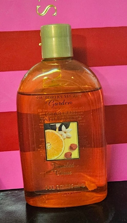 NEW Victoria's Secret Garden Jeweled Citrus Indulgent Bath
