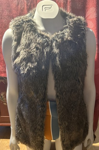 Banana Republic Brown Vegan Faux Fur Vest Hook & Eye Closure Animal Print Sz XS