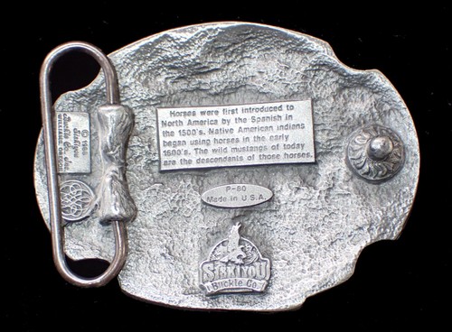 GREAT WILD HORSES BELT BUCKLE SISKIYOU PEWTER NEW! - Picture 2 of 2